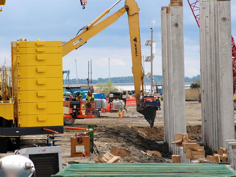 New Jersey Wind Port Construction 2 (RTO Insider LLC) Alt FI.jpg