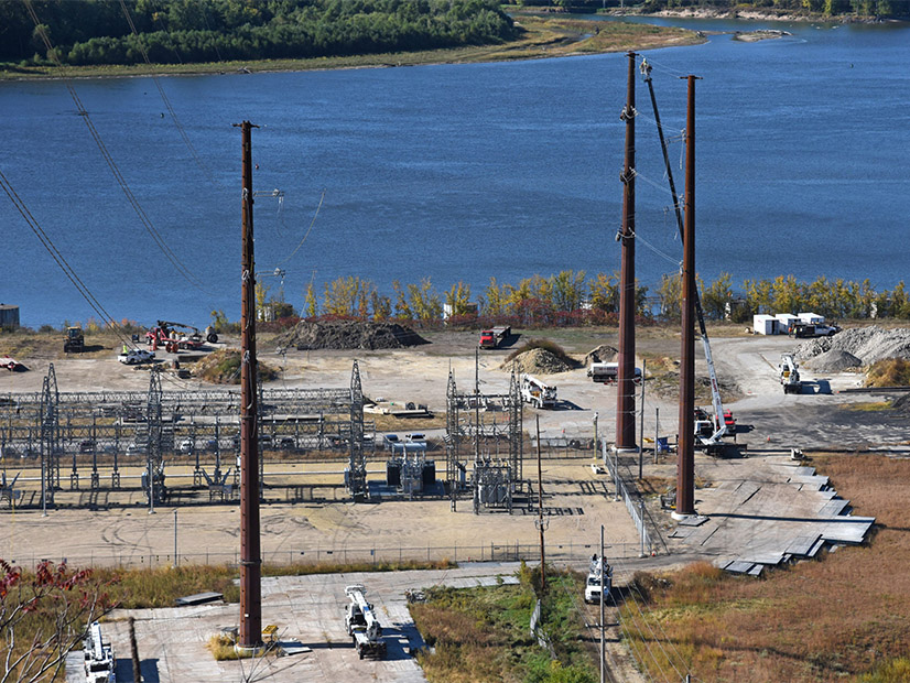The Cardinal-Hickory Creek line under construction