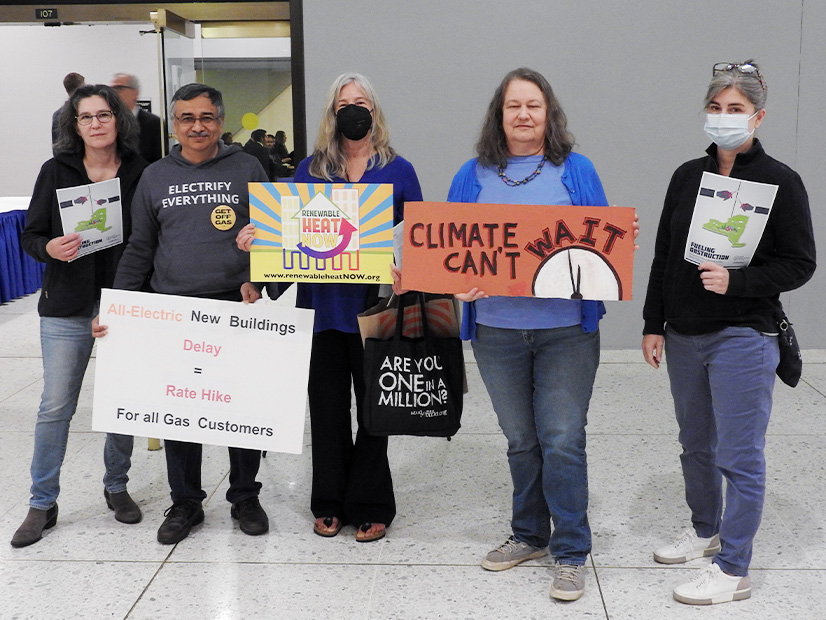 Climate Protesters 2022-11-07 (RTO Insider LLC) Alt FI.jpg
