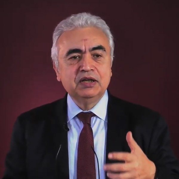IEA sees federal funding in the Inflation Reduction Act and Infrastructure Investment and Jobs Act driving major increases in solar and wind, electric vehicles and low-emission hydrogen.