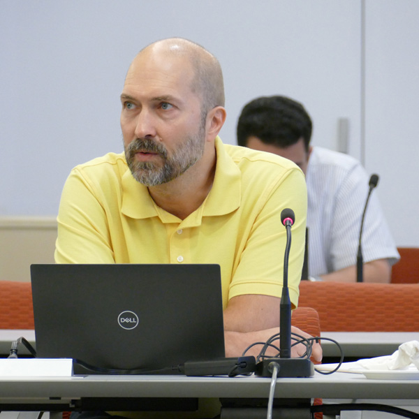 Frequency of RTO load as a percentage of peak (May 1, 2016-April 30, 2021)