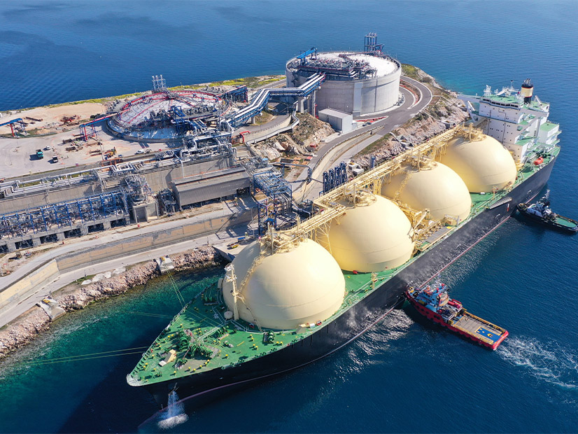 Energy experts say that global natural gas demand could allow the U.S. to displace gas from its power market for liquefaction and exportation.