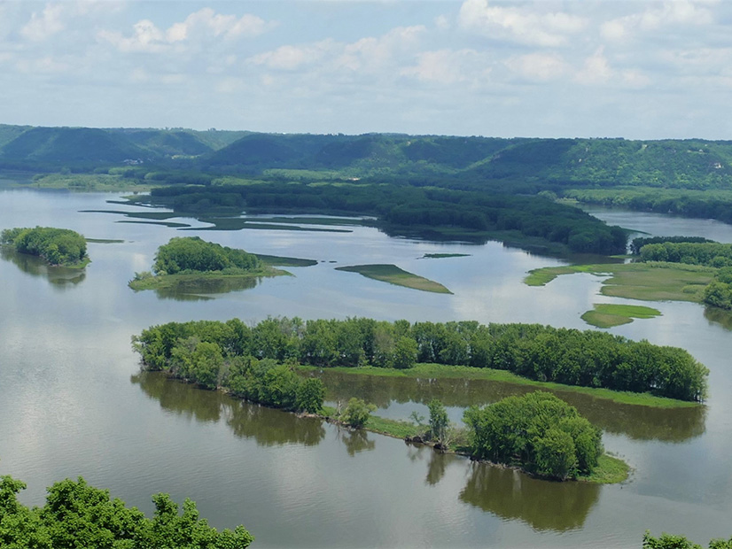<p>The Upper Mississippi River National Wildlife and Fish Refuge</p>