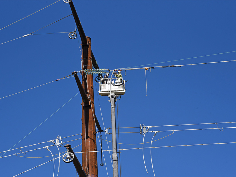 The Cardinal-Hickory Creek line under construction