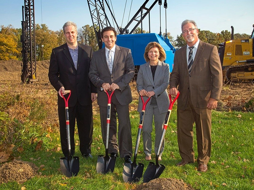 Former Ford CIO Jeff Lemmer (far left) breaks ground on a Ford data center in Michigan in 2016. Lemmer retired from the automaker in 2020. 