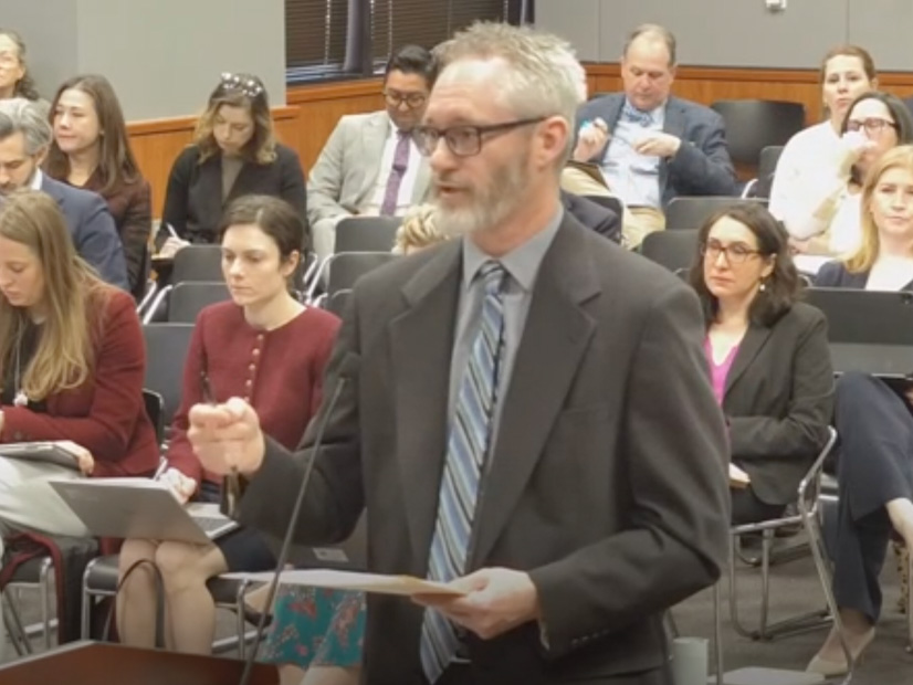 ERCOT's Jeff Billo updates Texas regulators on the batch study process. ERCOT's Jeff Billo updates Texas regulators on the batch study process.