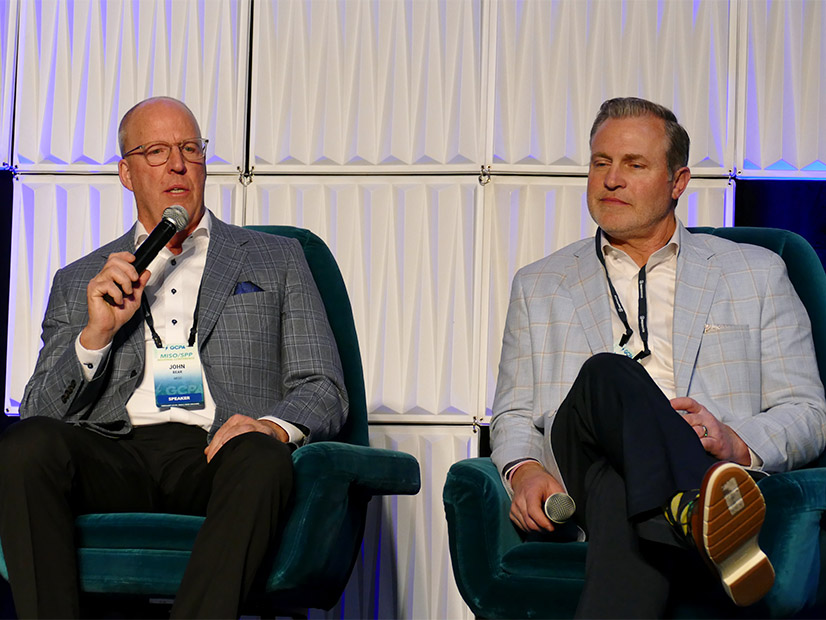 MISO CEO John Bear (left) and SPP CEO Lanny Nickell MISO CEO John Bear (left) and SPP CEO Lanny Nickell